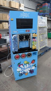 Robson Kay - Auction Date: 2026-03-17 - Category: Slush Drink Machine & Pick'n'Mix Stands